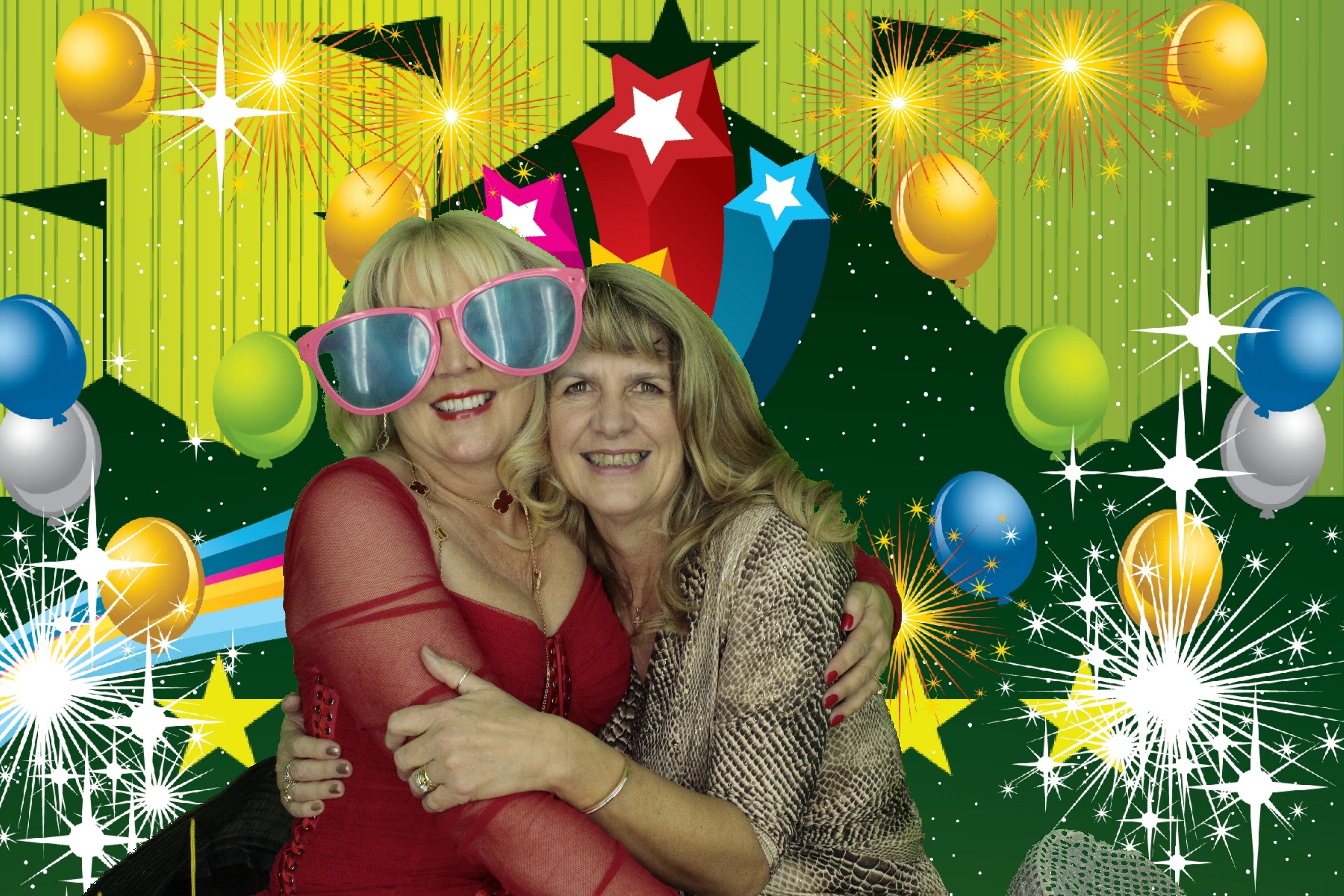 SHARON'S BIRTHDAY | View more photos from the event at gallery.myphotoboothexperience.co.uk/u/MyPhotoBoothExperienceLtd/SHARONS-BIRTHDAY
